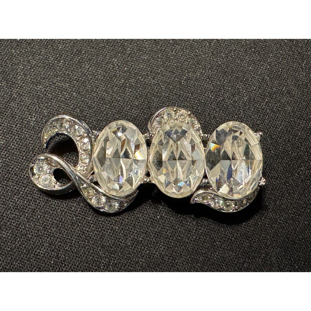 Vintage Joan Rivers Millenium 2k Rhinestone Brooch - Picture 2 of 5